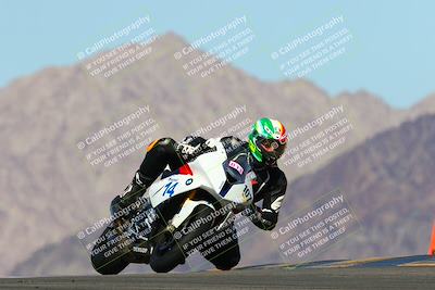 media/Feb-12-2022-SoCal Trackdays (Sat) [[3b21b94a56]]/Turn 9 Set 2 (1140am)/